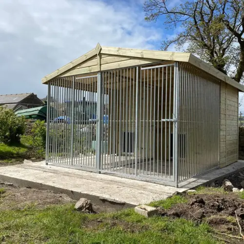 10 X 10 ft Double Dog Kennel