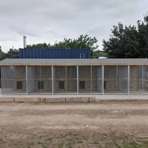 30 X 10 ft Six Bay Dog Kennel