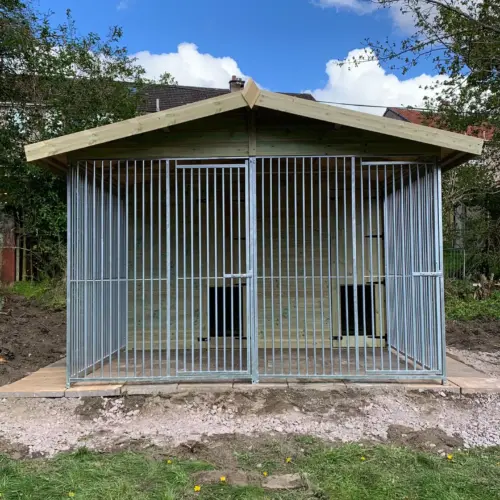 10 X 8 ft Double Dog Kennel